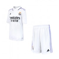 Real Madrid Fotballklær Hjemmedraktsett Barn 2022-23 Kortermet (+ korte bukser)